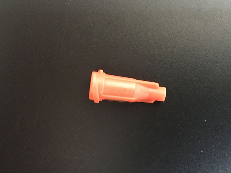 Заглушка картриджа нижняя с резьбой VM оранж.(50шт)