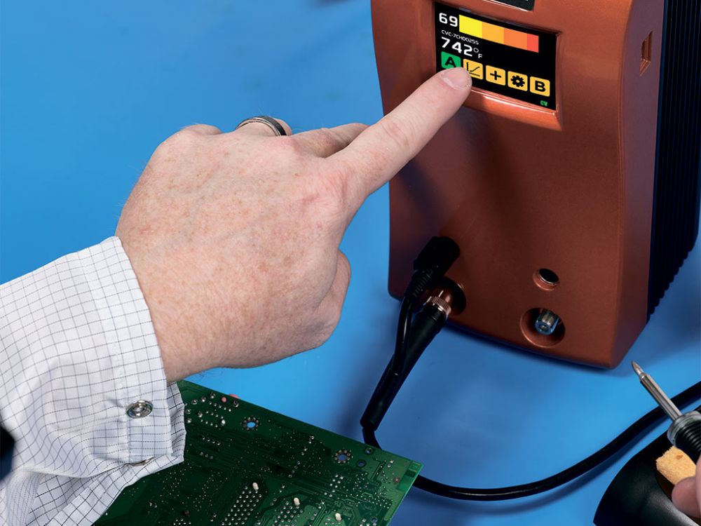 Пайка на рабочем месте радиомонтажника